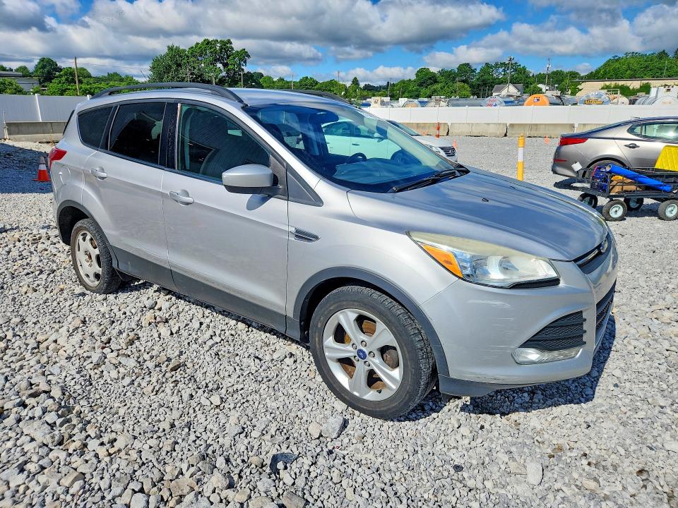 57186276 :رقم المزاد ، 1FMCU0GXXEUC10914 vin ، 2014 Ford Escape مزاد بيع