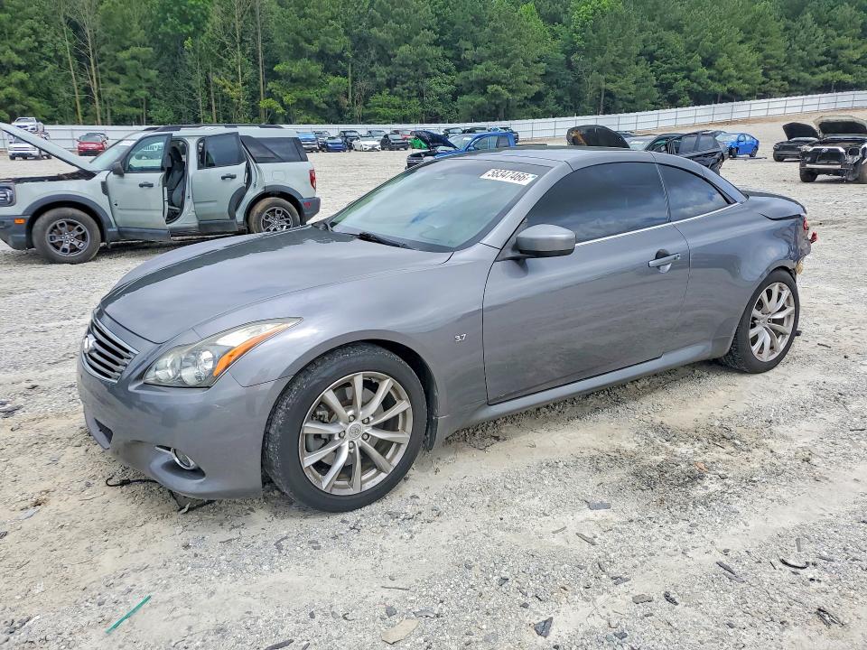 58347466 :رقم المزاد ، JN1CV6FEXFM811104 vin ، 2015 Infiniti Q60 Convertible مزاد بيع