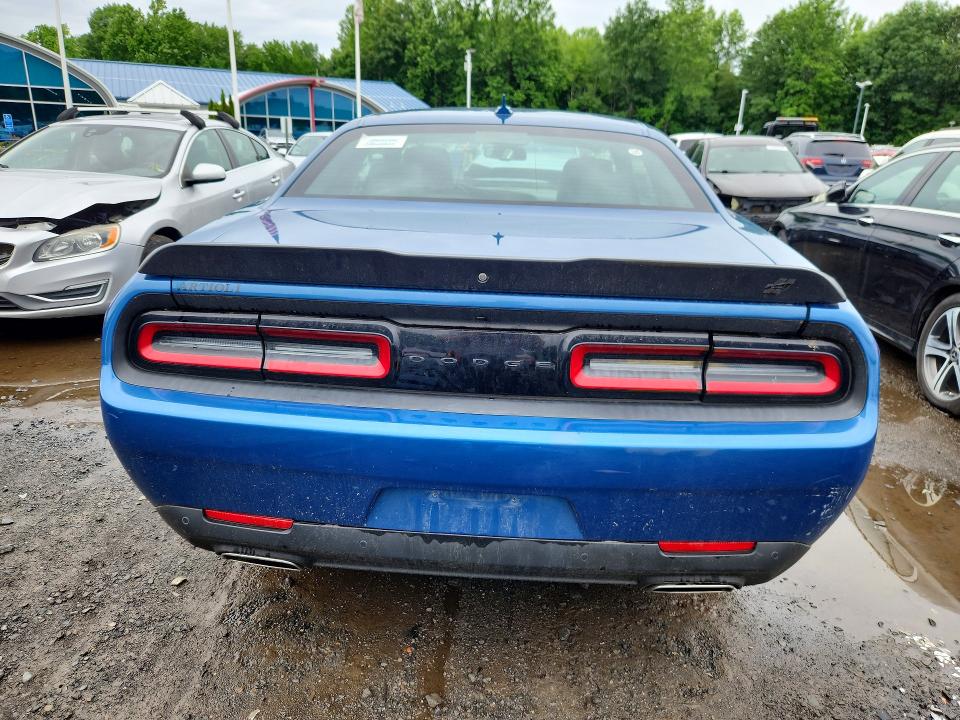 57825366 :رقم المزاد ، 2C3CDZKG0MH677507 vin ، 2021 Dodge Challenger مزاد بيع