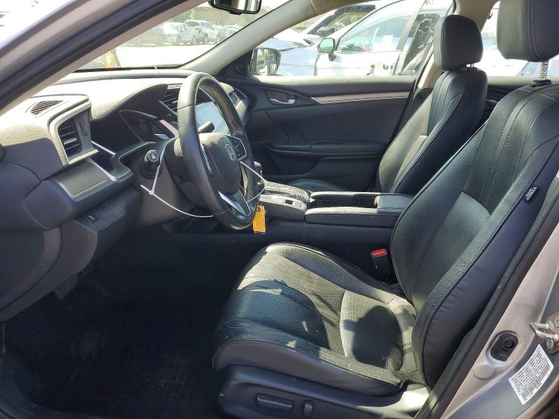 55588896 :رقم المزاد ، 19XFC1F75HE202296 vin ، 2017 Honda Civic مزاد بيع