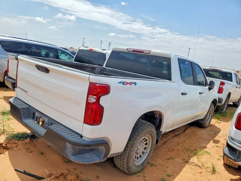 56690136 :رقم المزاد ، 2GCUDAED3P1116122 vin ، 2023 Chevrolet Silverado مزاد بيع