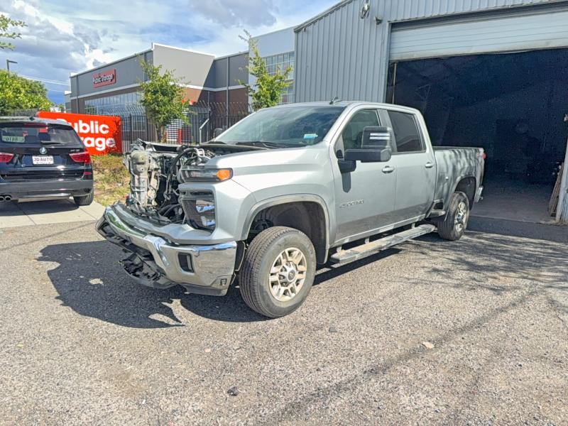 85992605 :رقم المزاد ، 2GC1KNEY7S1225095 vin ، 2025 Chevrolet Silverado مزاد بيع