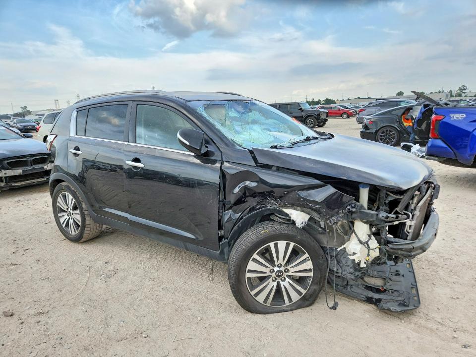 Продажа на аукционе авто 2015 Kia Sportage, vin: KNDPC3AC3F7709862, номер лота: 55724496