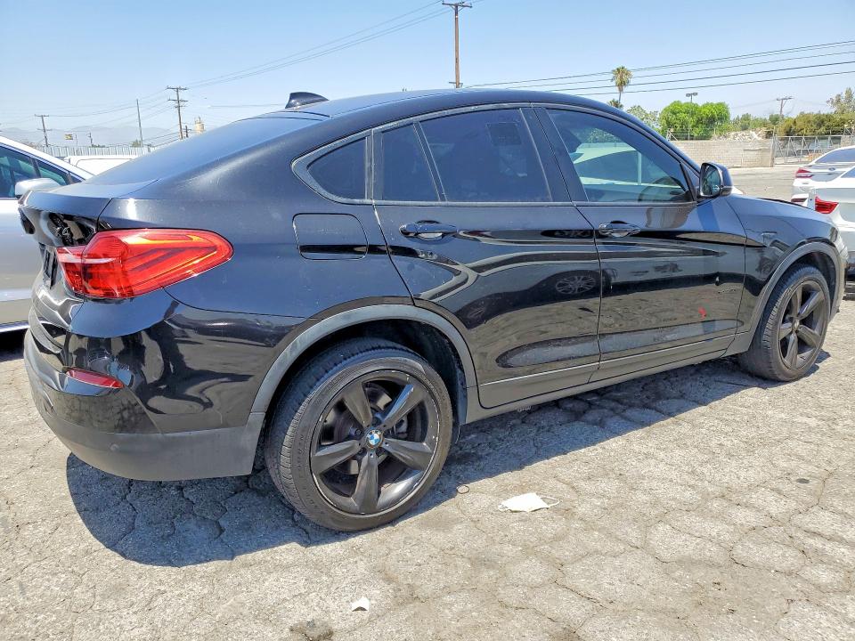 55867666 :رقم المزاد ، 5UXXW3C52F0M87389 vin ، 2015 Bmw X4 مزاد بيع