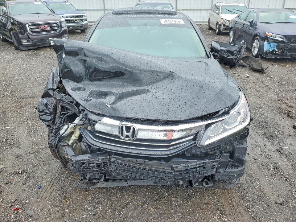 Продаж на аукціоні авто 2016 Honda Accord, vin: 1HGCR2F80GA076996, номер лоту: 58437026