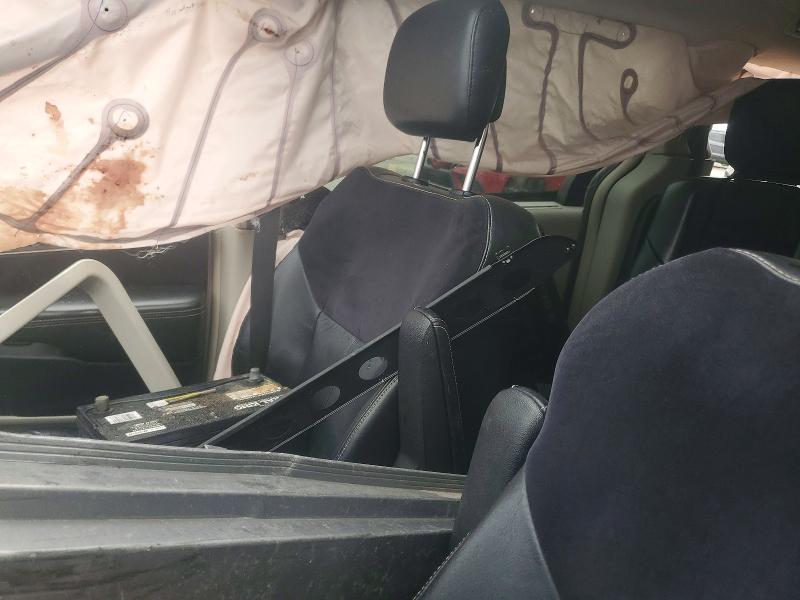 57964546 :رقم المزاد ، 2C4RC1GG1ER461812 vin ، 2014 Chrysler Town & Country مزاد بيع