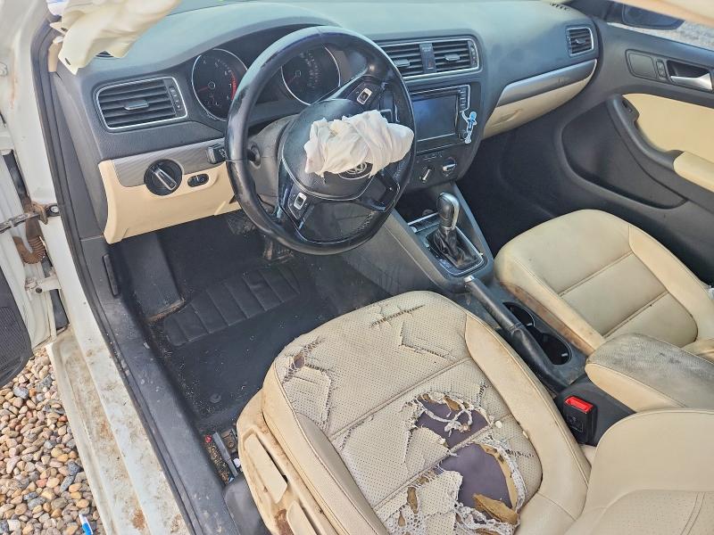 56137736 :رقم المزاد ، 3VWDB7AJ5HM364397 vin ، 2017 Volkswagen Jetta مزاد بيع