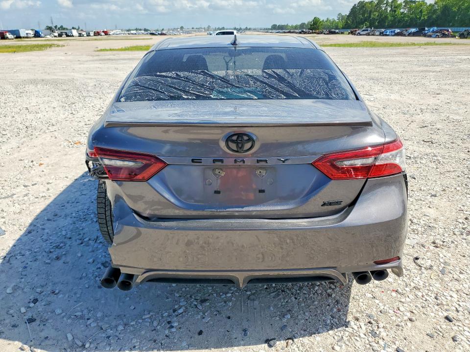 56667836 :رقم المزاد ، 4T1K61AK0NU029538 vin ، 2022 Toyota Camry مزاد بيع