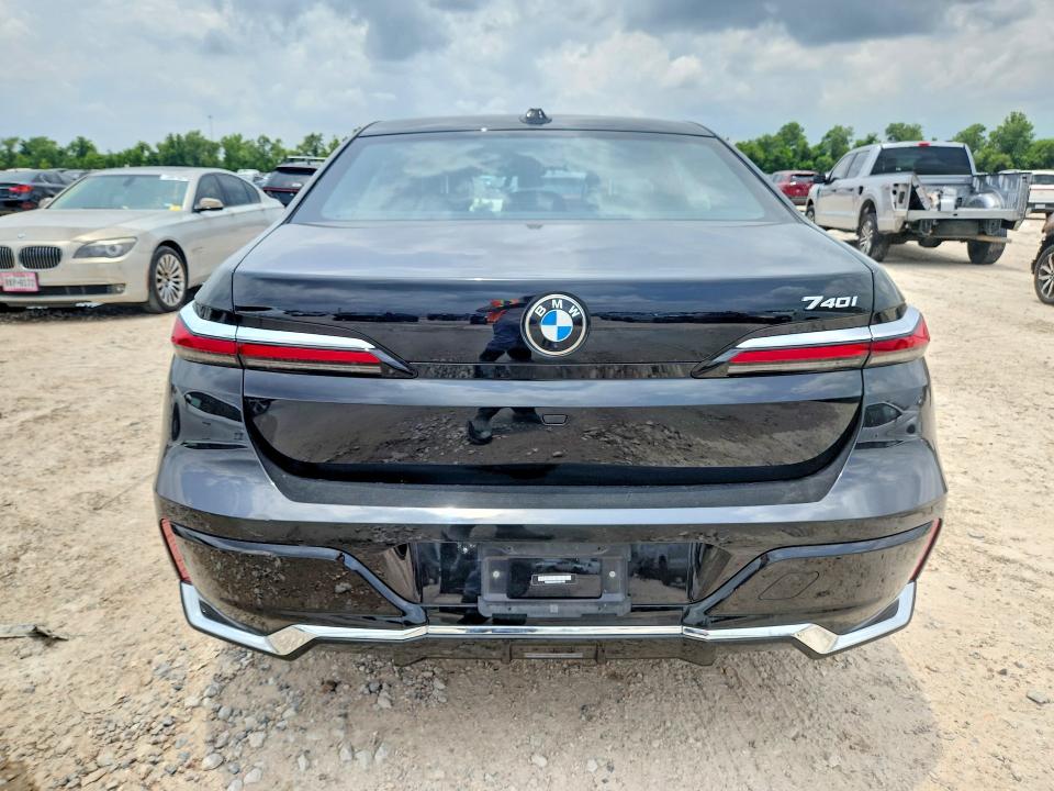 58215136 :رقم المزاد ، WBA23EH00PCM21708 vin ، 2023 Bmw 740 مزاد بيع