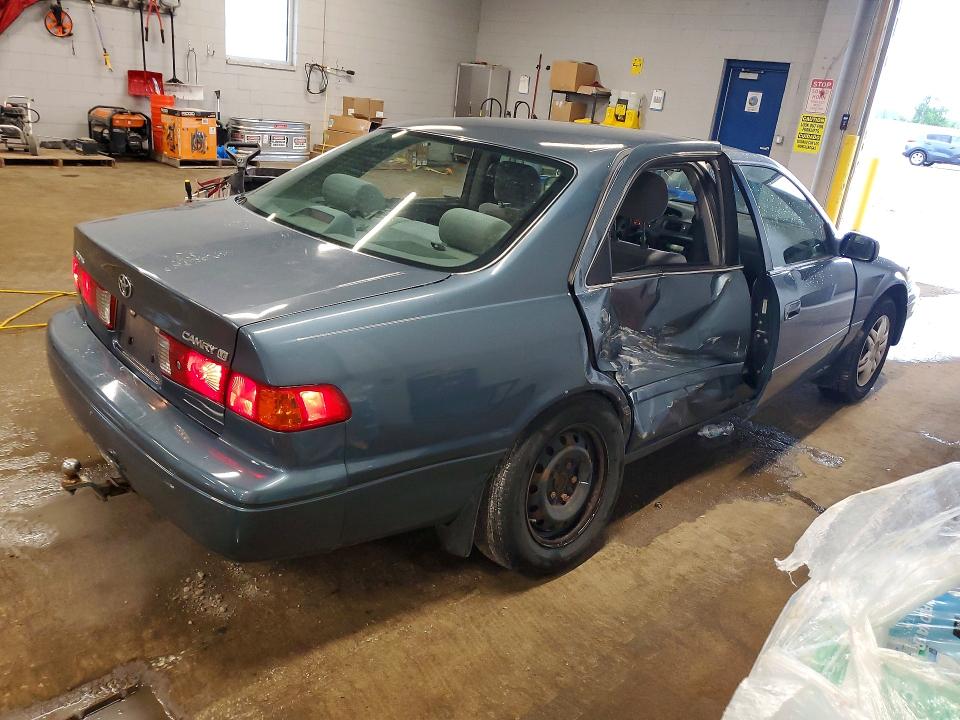 Продажа на аукционе авто 2000 Toyota Camry, vin: JT2BG22K5Y0522528, номер лота: 56996016