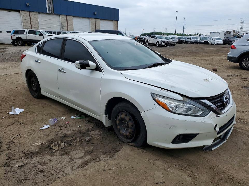 56892516 :رقم المزاد ، 1N4AL3AP9GN366566 vin ، 2016 Nissan Altima مزاد بيع