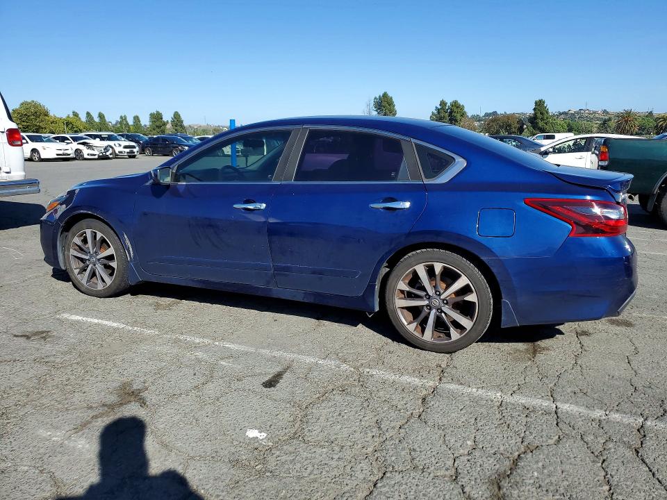 Продаж на аукціоні авто 2017 Nissan Altima, vin: 1N4AL3AP8HN305159, номер лоту: 55426716