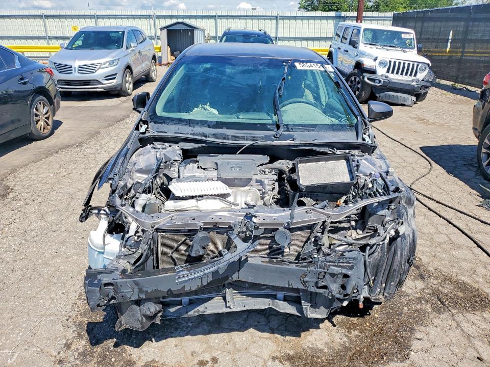 58541546 :رقم المزاد ، 4T1BF1FK1HU662644 vin ، 2017 Toyota Camry مزاد بيع