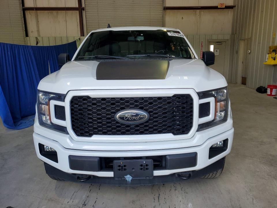 57618946 :رقم المزاد ، 1FTFX1E42LFA33669 vin ، 2020 Ford F150 مزاد بيع