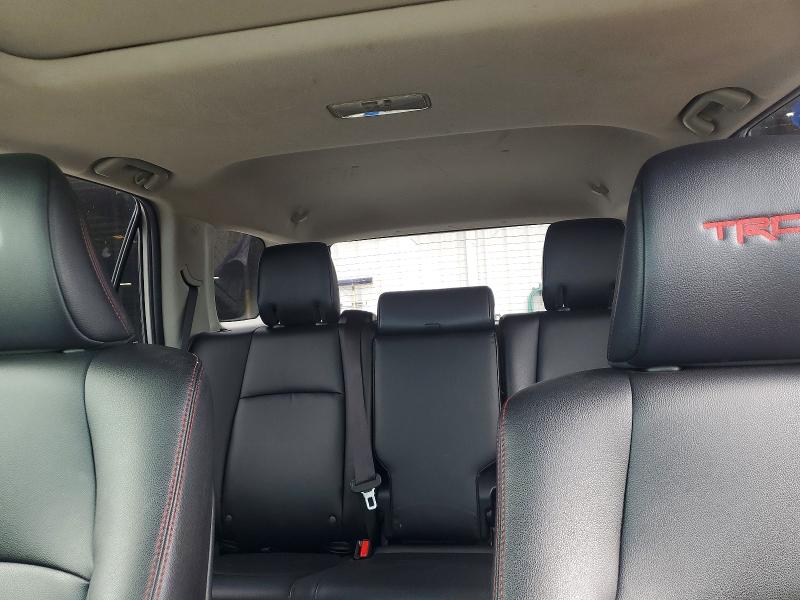 Продаж на аукціоні авто 2018 Toyota 4runner, vin: JTEBU5JR0J5566215, номер лоту: 57673616