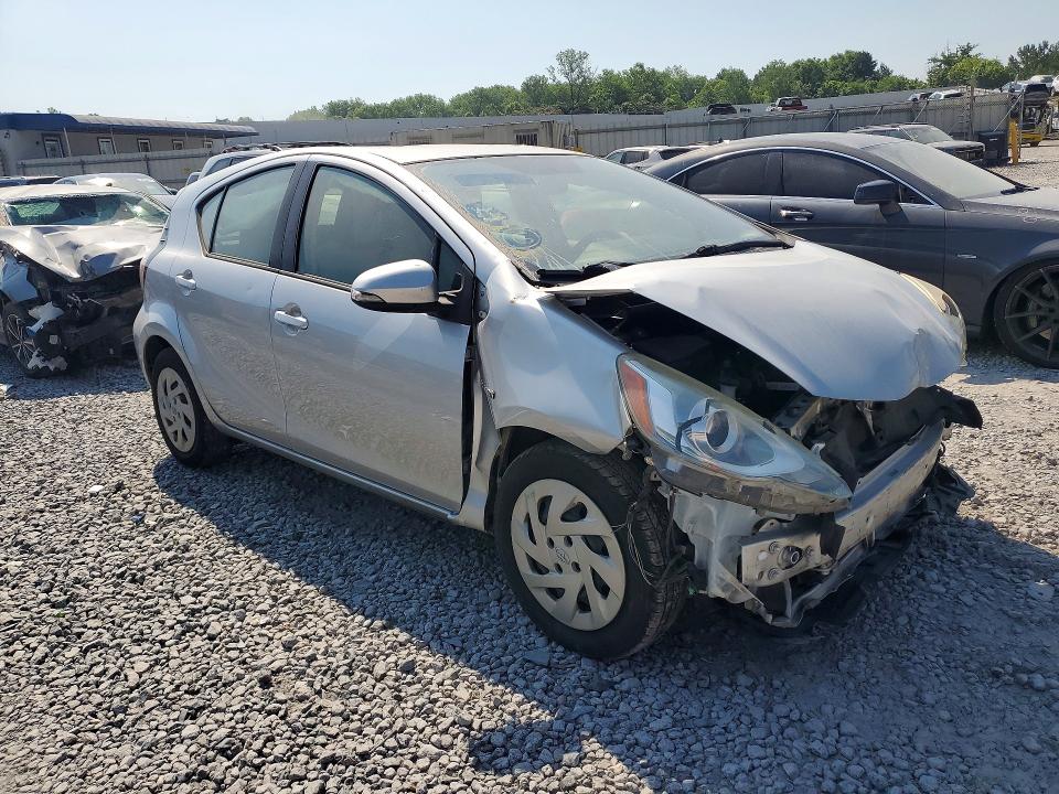 57190366 :رقم المزاد ، JTDKDTB30G1119466 vin ، 2016 Toyota Prius C مزاد بيع