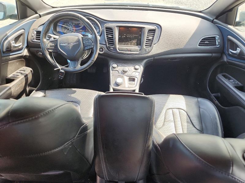 55681236 :رقم المزاد ، 1C3CCCBG9FN678164 vin ، 2015 Chrysler 200 مزاد بيع