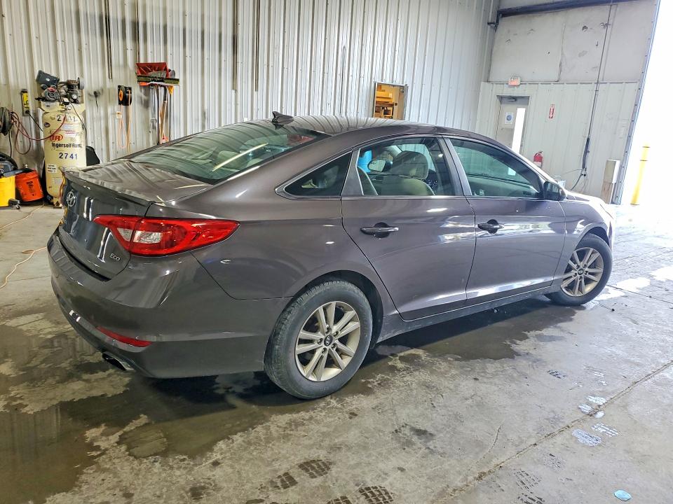 2017 Hyundai Sonata მანქანა იყიდება აუქციონზე, vin: 5NPE24AA6HH468764, აუქციონის ნომერი: 57642976