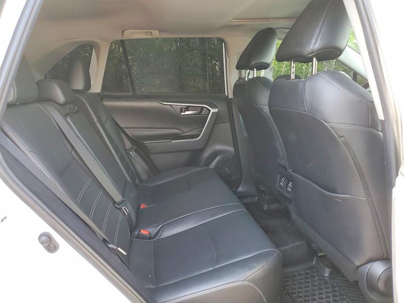 Продажа на аукционе авто 2019 Toyota Rav4, vin: 2T3R1RFV1KW025922, номер лота: 56352186