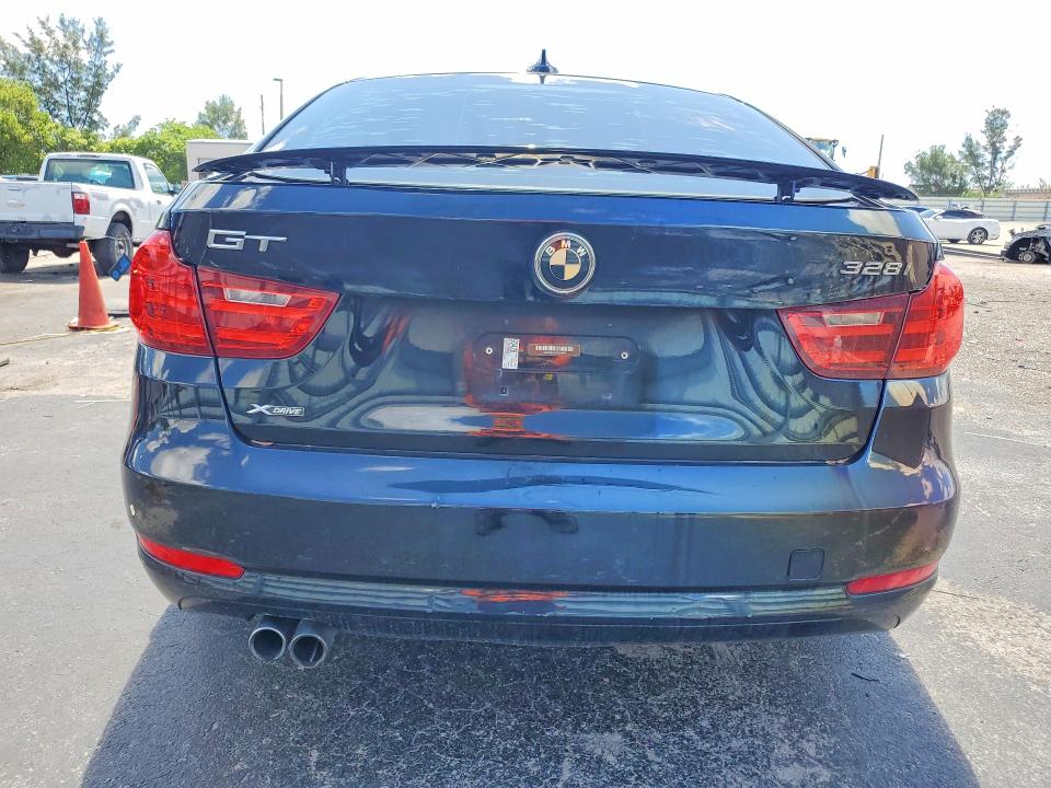2015 Bmw 328 მანქანა იყიდება აუქციონზე, vin: WBA3X5C54FD559806, აუქციონის ნომერი: 59105876