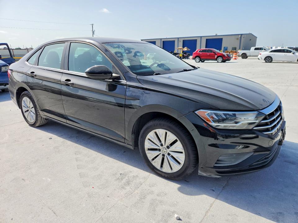 Продажа на аукционе авто 2019 Volkswagen Jetta, vin: 3VWC57BU0KM070649, номер лота: 59259216