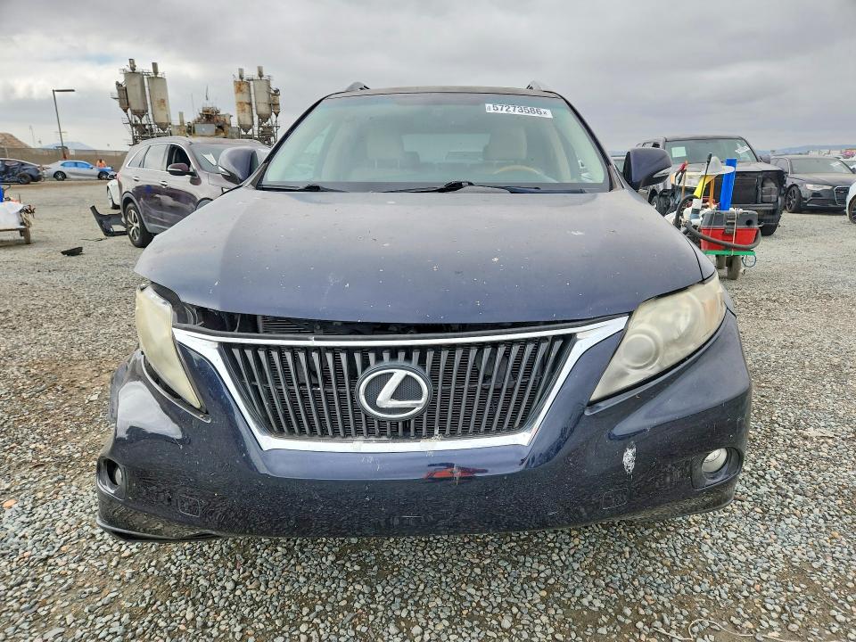 57273586 :رقم المزاد ، 2T2ZK1BA2AC010187 vin ، 2010 Lexus Rx مزاد بيع