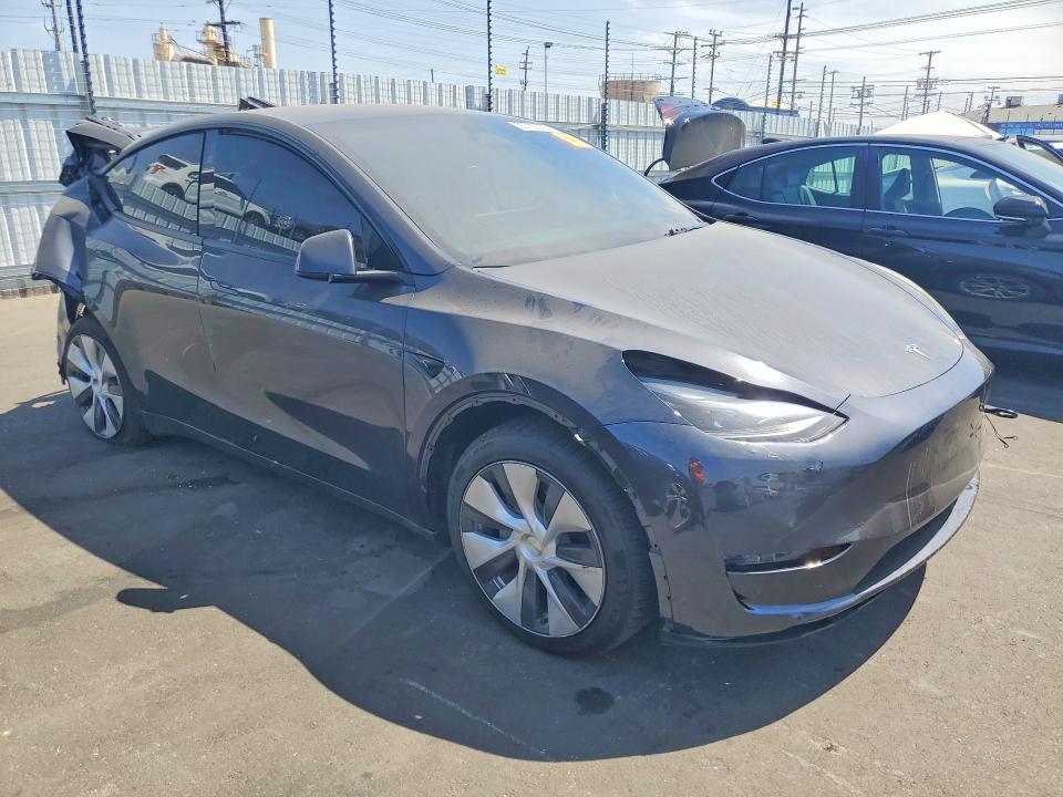 2024 Tesla Model Y მანქანა იყიდება აუქციონზე, vin: 7SAYGDEE5RF031434, აუქციონის ნომერი: 55753236