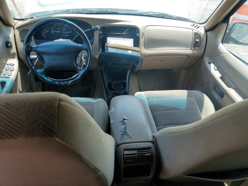 1999 Ford Explorer მანქანა იყიდება აუქციონზე, vin: 1FMZU32P0XZA35260, აუქციონის ნომერი: 57195616