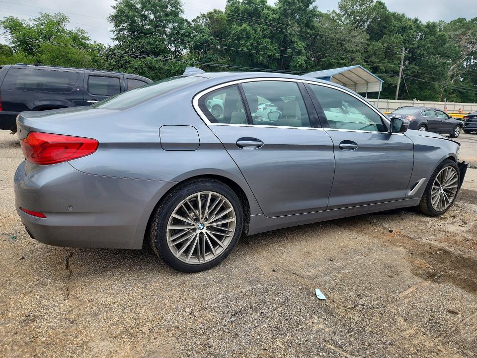 55787526 :رقم المزاد ، WBAJA7C56KWC77544 vin ، 2019 Bmw 530 مزاد بيع