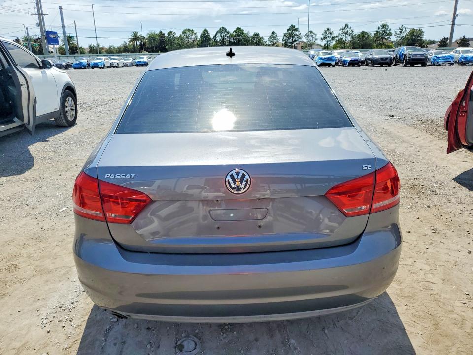 56440356 :رقم المزاد ، 1VWBH7A33DC129189 vin ، 2013 Volkswagen Passat مزاد بيع