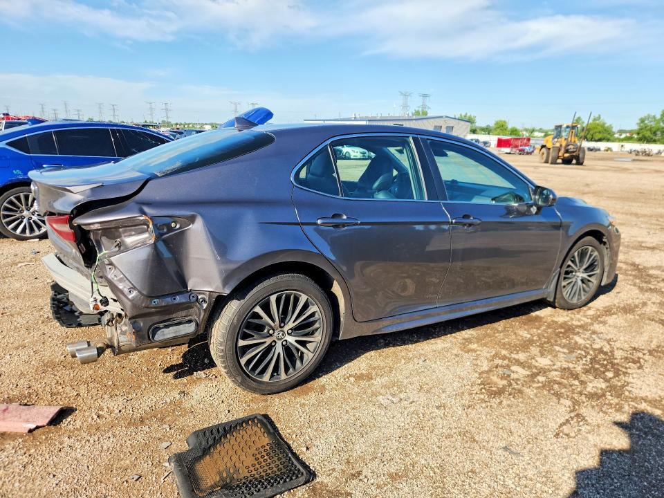 Продажа на аукционе авто 2019 Toyota Camry, vin: 4T1B11HK2KU710087, номер лота: 58366626