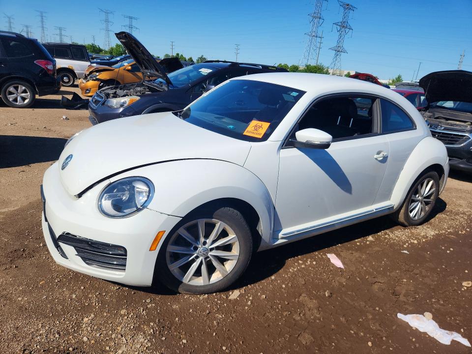 Aukcja sprzedaży 2018 Volkswagen Beetle, vin: 3VWFD7AT0JM709944, numer aukcji: 57360266