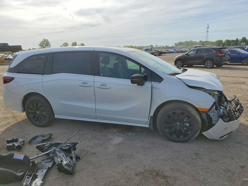 55882456 :رقم المزاد ، 5FNRL6H75TB501538 vin ، 2026 Honda Odyssey مزاد بيع