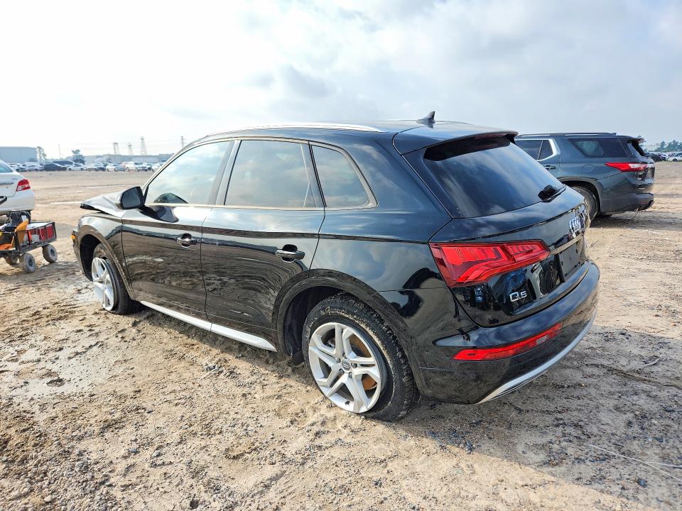 Продажа на аукционе авто 2018 Audi Q5, vin: WA1ANAFY3J2101820, номер лота: 57776006