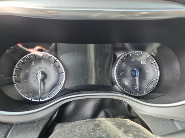 58983396 :رقم المزاد ، 2C4RC1EG4JR165342 vin ، 2018 Chrysler Pacifica مزاد بيع