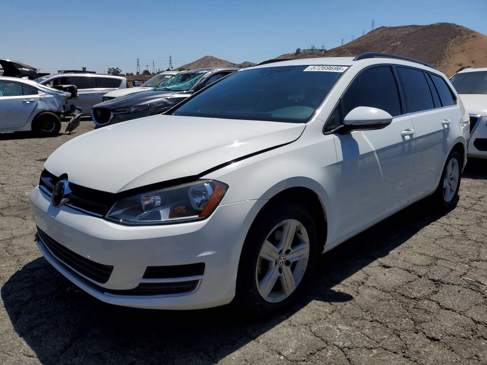 2015 Volkswagen Golf Sportwagen მანქანა იყიდება აუქციონზე, vin: 3VWCA7AU6FM501899, აუქციონის ნომერი: 57269696