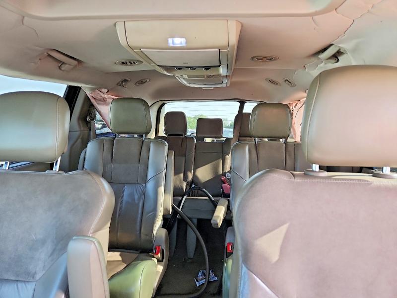 Продажа на аукционе авто 2014 Chrysler Town & Country, vin: 2C4RC1GG1ER180352, номер лота: 59230726