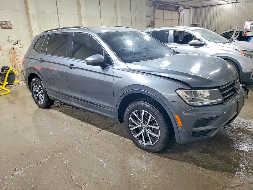 Продажа на аукционе авто 2020 Volkswagen Tiguan, vin: 3VV2B7AX1LM106211, номер лота: 55682146