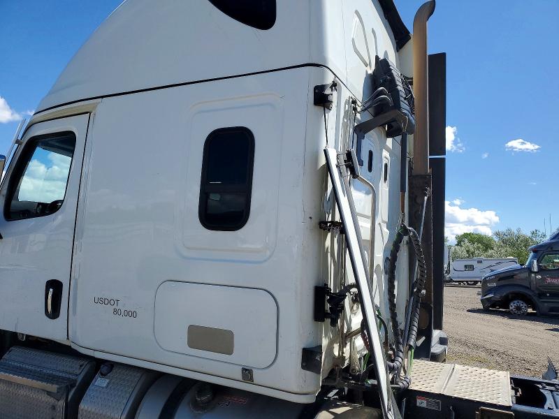 Продажа на аукционе авто 2022 Freightliner Cascadia, vin: 3AKJHHDR6NSNG9521, номер лота: 57054656