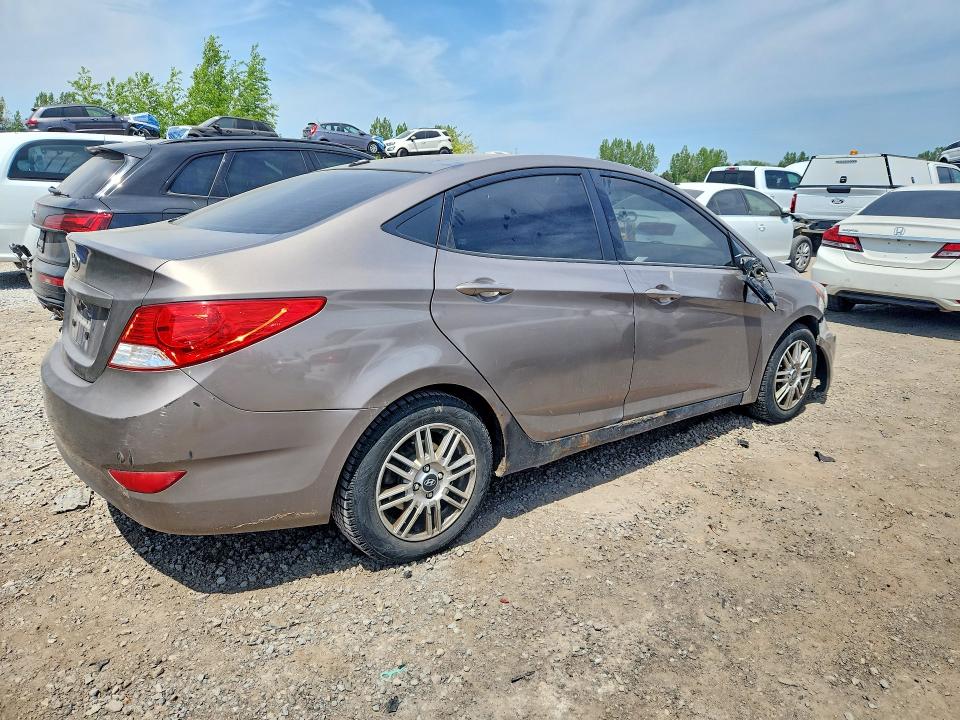 54903256 :رقم المزاد ، KMHCT4AE9DU510394 vin ، 2013 Hyundai Accent مزاد بيع