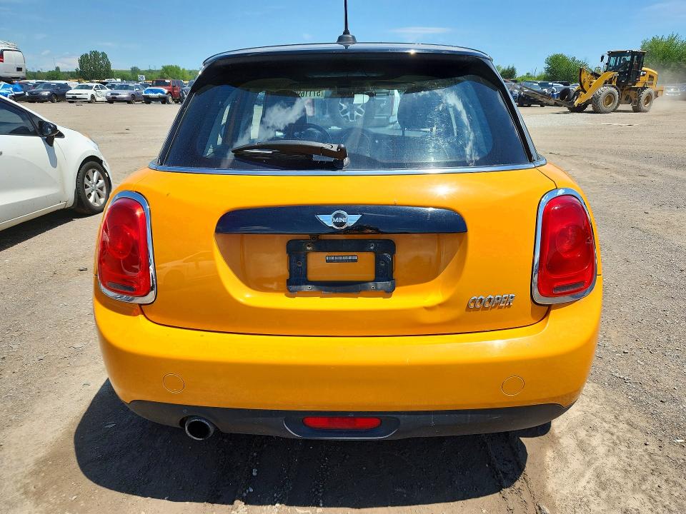 57116926 :رقم المزاد ، WMWXU1C35H2F78965 vin ، 2017 Mini Cooper مزاد بيع