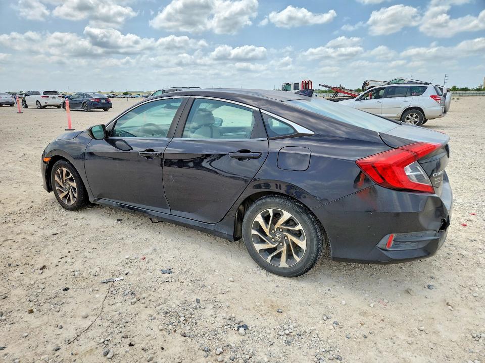 58985836 :رقم المزاد ، 2HGFC2F72JH553491 vin ، 2018 Honda Civic مزاد بيع