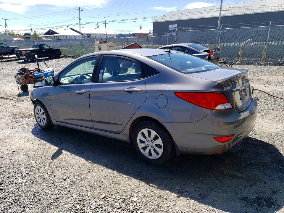 2017 Hyundai Accent მანქანა იყიდება აუქციონზე, vin: KMHCT4AEXHU301686, აუქციონის ნომერი: 55723656