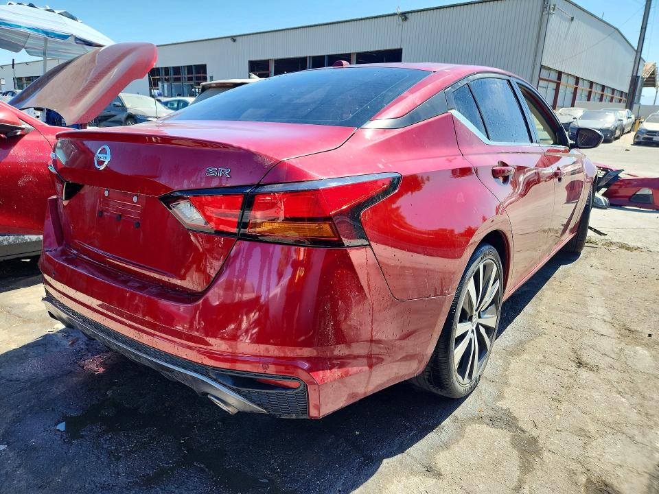 Продаж на аукціоні авто 2020 Nissan Altima, vin: 1N4BL4CV7LN320458, номер лоту: 56471006