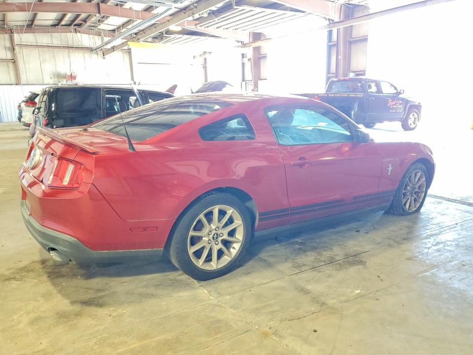 2010 Ford Mustang მანქანა იყიდება აუქციონზე, vin: 1ZVBP8ANXA5153838, აუქციონის ნომერი: 57600036
