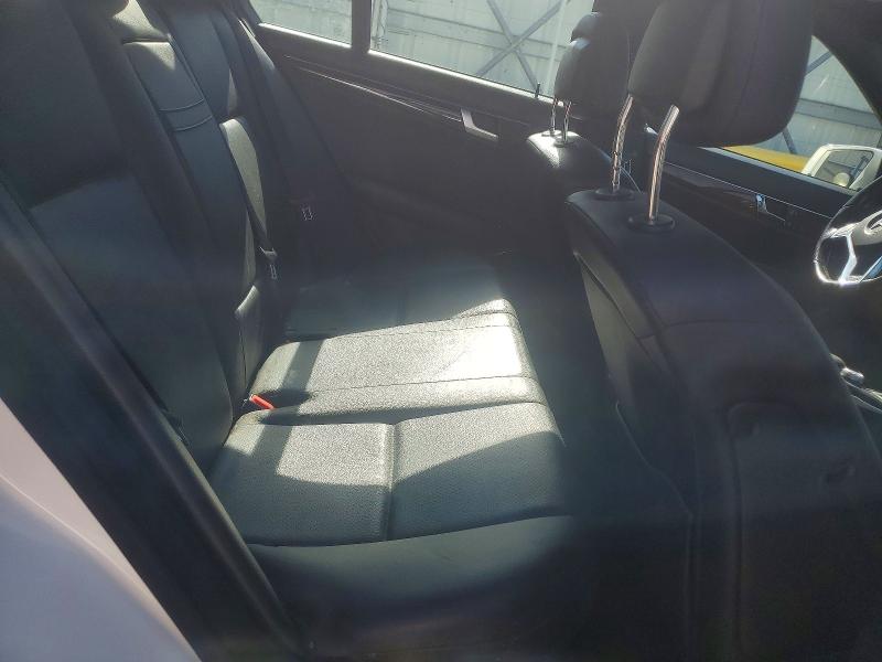 57736296 :رقم المزاد ، WDDGF8AB8DR264537 vin ، 2013 Mercedes-benz C مزاد بيع