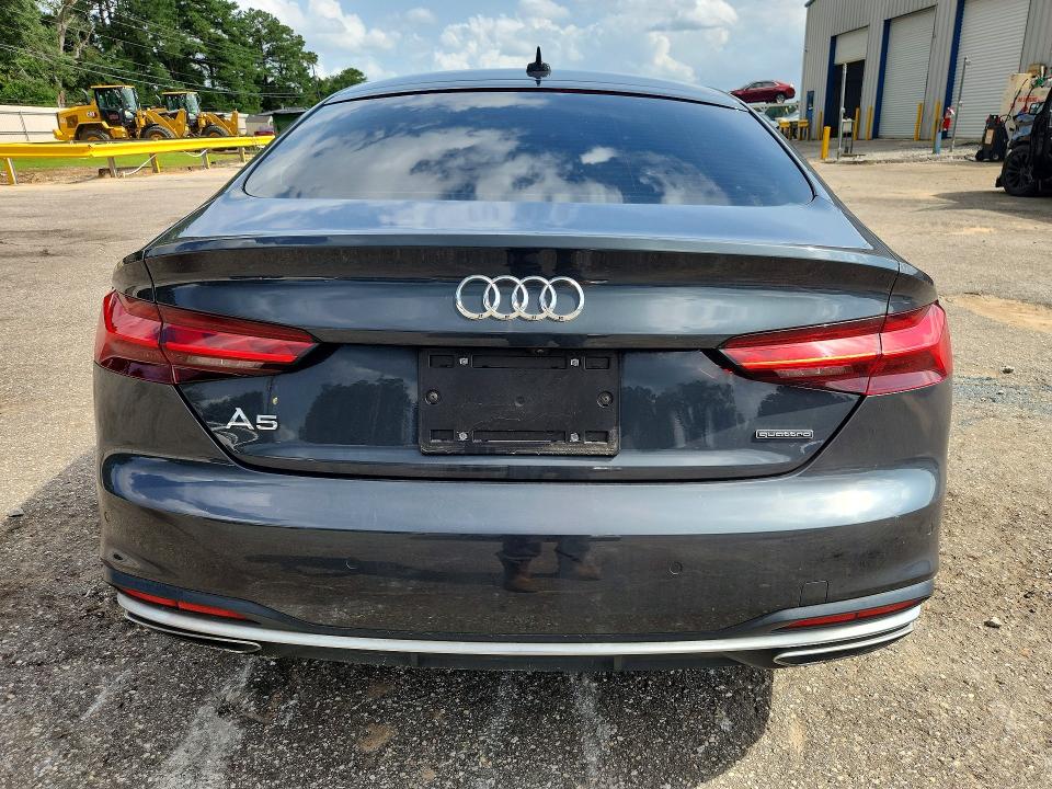 2021 Audi A5 მანქანა იყიდება აუქციონზე, vin: WAUCBCF51MA062290, აუქციონის ნომერი: 58570076