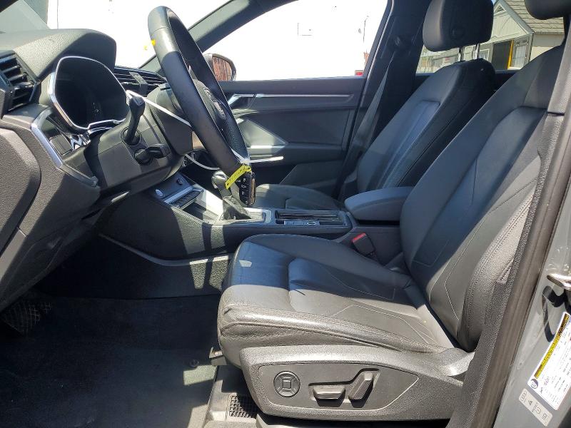 55918916 :رقم المزاد ، WA1BECF39L1062261 vin ، 2020 Audi Q3 مزاد بيع