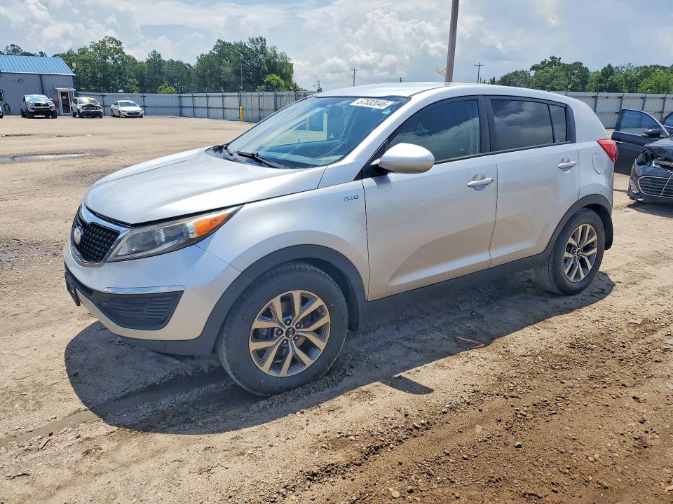 2014 Kia Sportage მანქანა იყიდება აუქციონზე, vin: KNDPBCAC3E7584623, აუქციონის ნომერი: 57532046