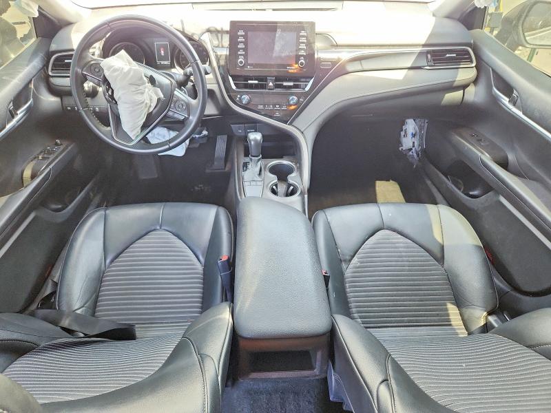 Auction sale of the 2022 Toyota Camry, vin: 4T1G11AK9NU697598, lot number: 57961666